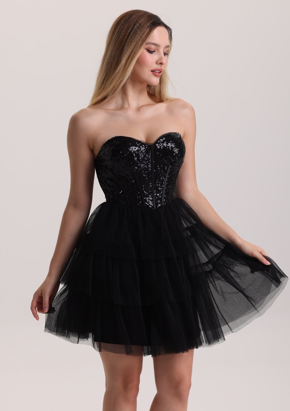 Elegant Sequin Corest Short Tulle Prom Dress