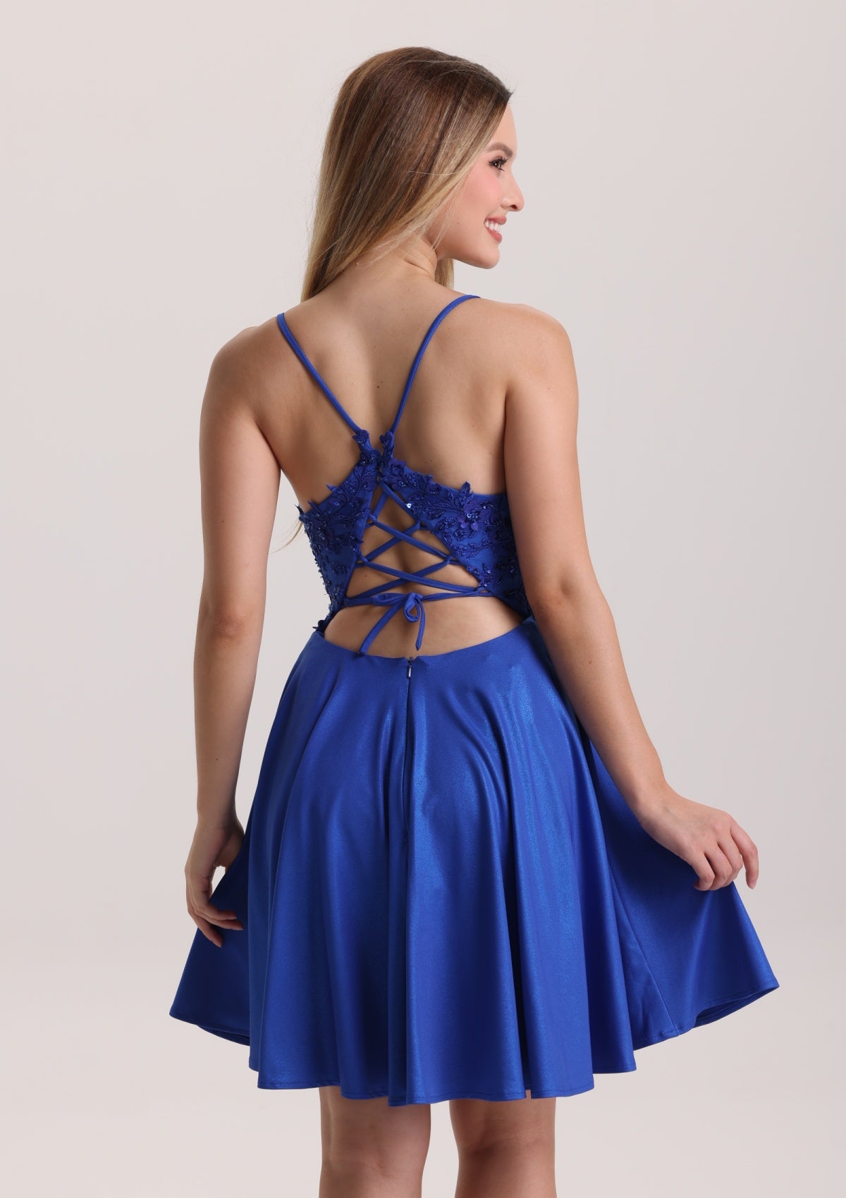 Gorgeous Spaghetti Strap Sequin Appliques Prom Dress