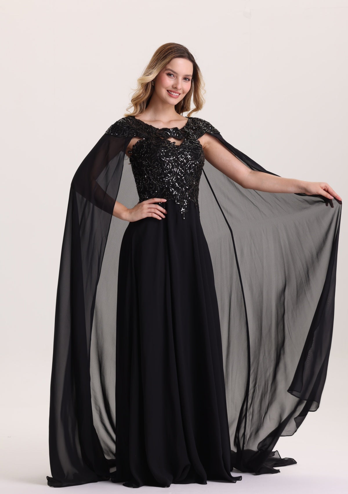 Elegant Sequin Scoop Neck Chiffon Evening Dress