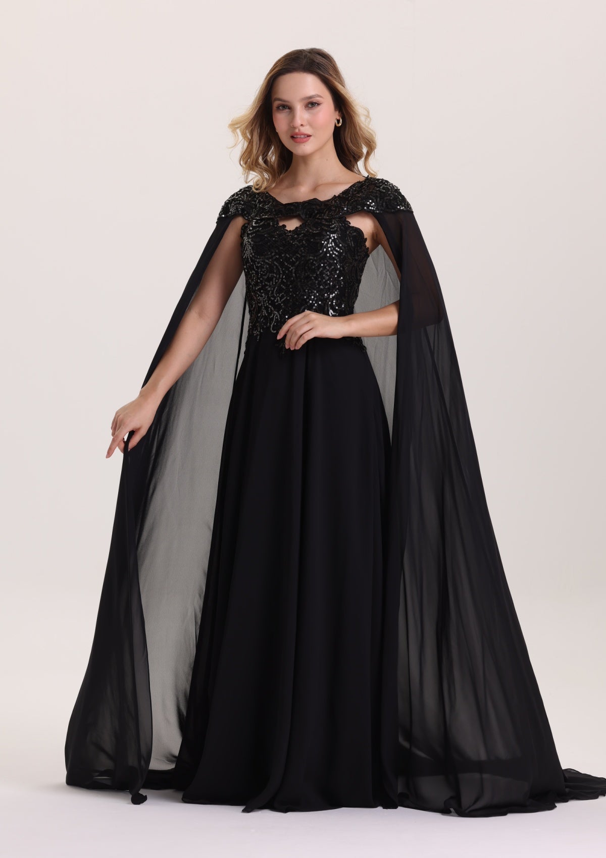 Elegant Sequin Scoop Neck Chiffon Evening Dress