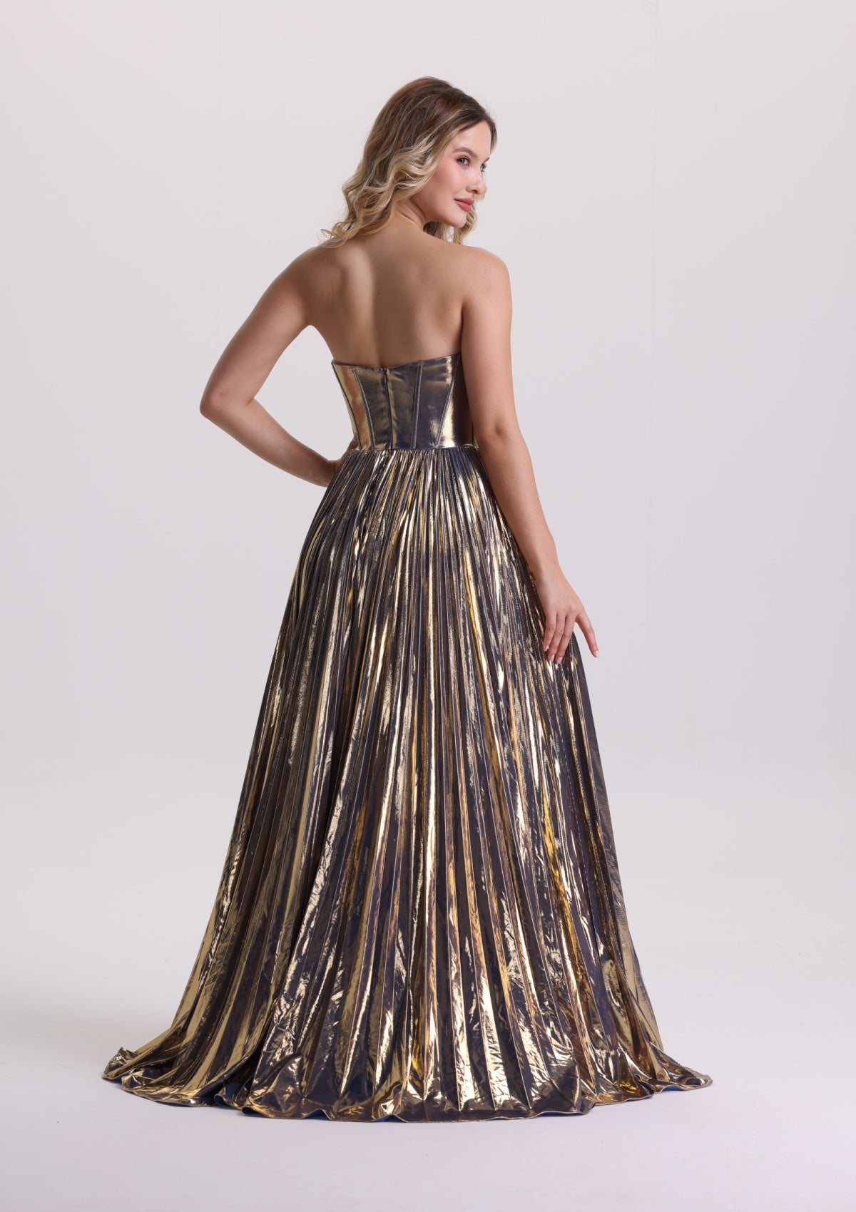 Metallic Sleeveless Pleated Corset Prom Dress with Train