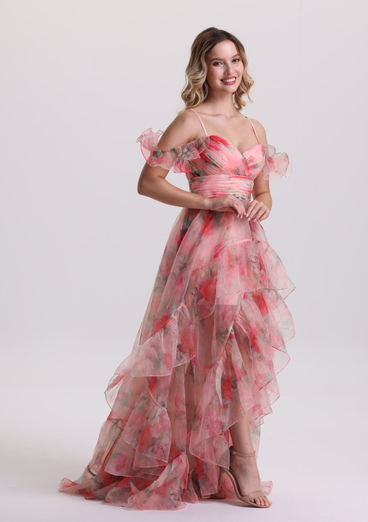 Romantic Floral Print Tiered Tulle Prom Dress with Train